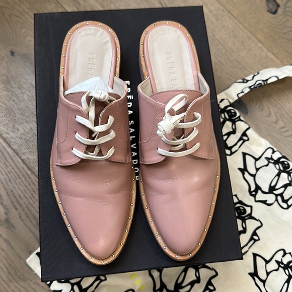 Freda Salvador Soul Lace Up Oxford Mule - Picture 2 of 7